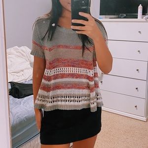 Super cute sweater type short sleeve top!